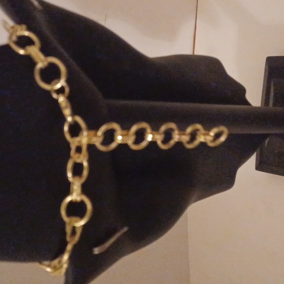 Phantom of the Opera Necklace - Picture 5 of 8